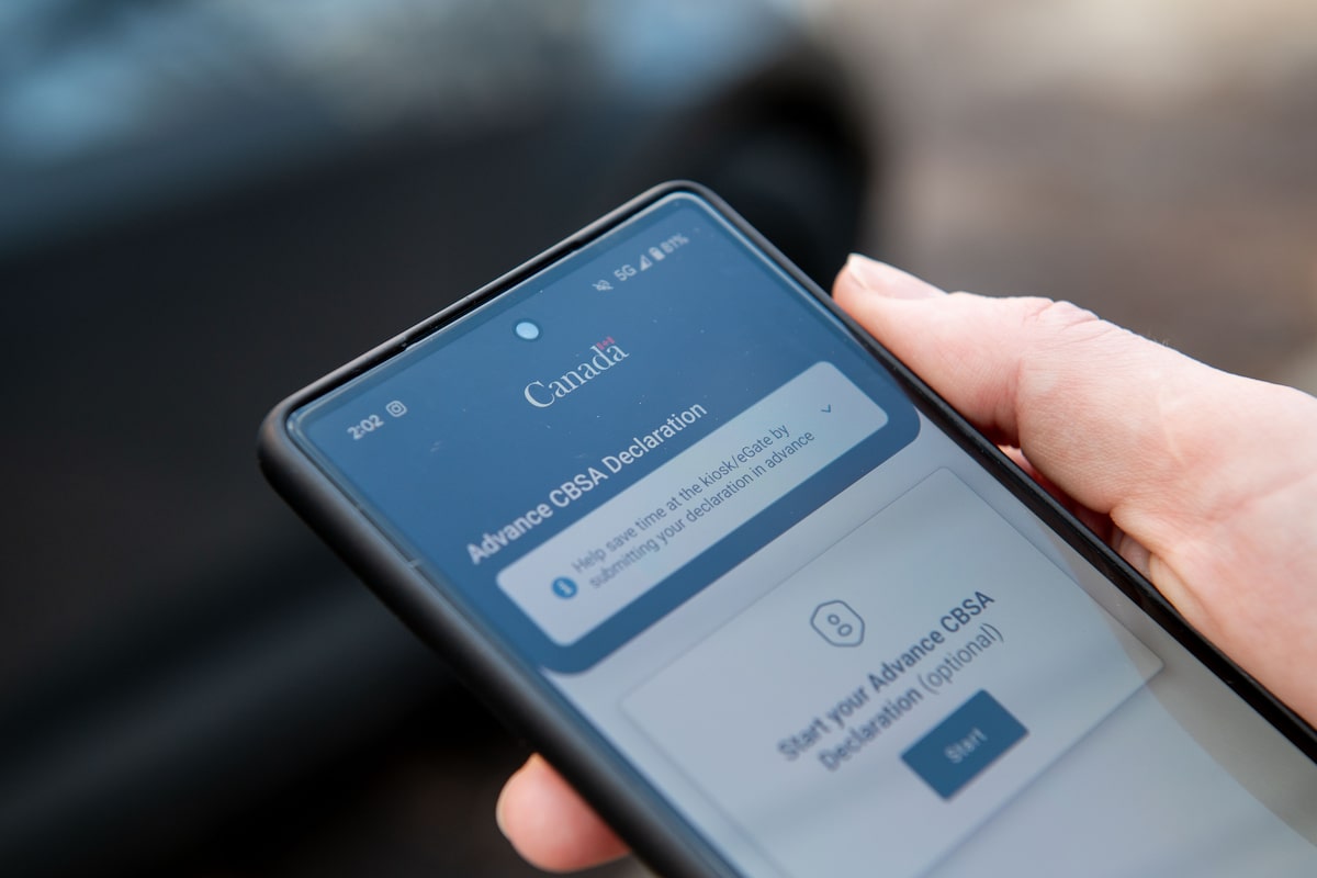 ‘Bait and switch’ contracts common beyond ArriveCan, procurement watchdog finds