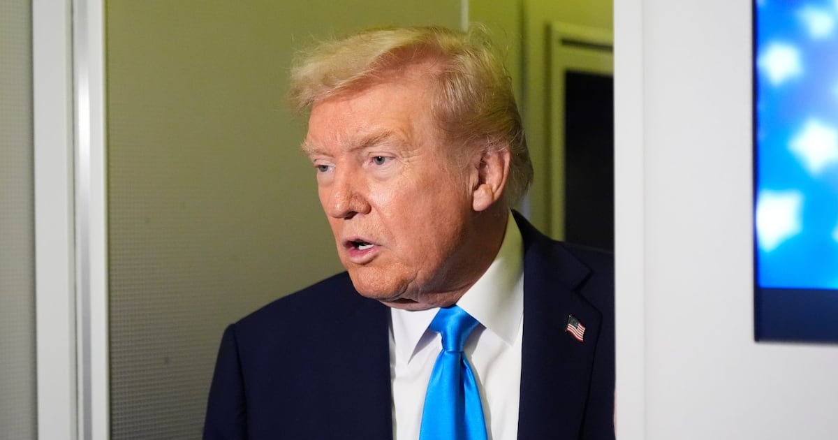 Trump announces additional 10-per-cent tariff on Canada over Ontario ad - CTV News