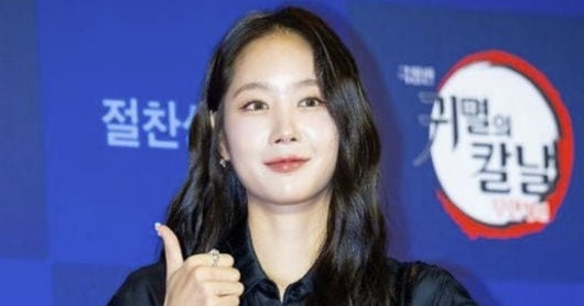 Singer So Yu Addresses Flight Incident, Rejects Compensation Motives - 조선일보