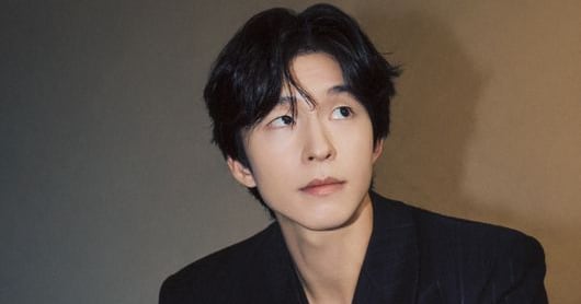 Hong Kyung Praises Jeon Do-yeon, Eyes Melodrama Challenge - 조선일보