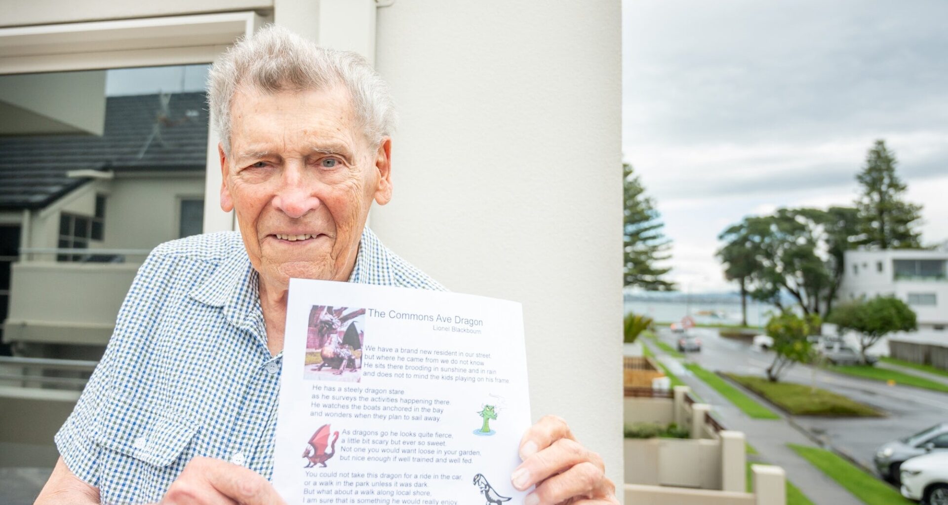 SunLive - Nesting dragon steals Mount Maunganui’s heart