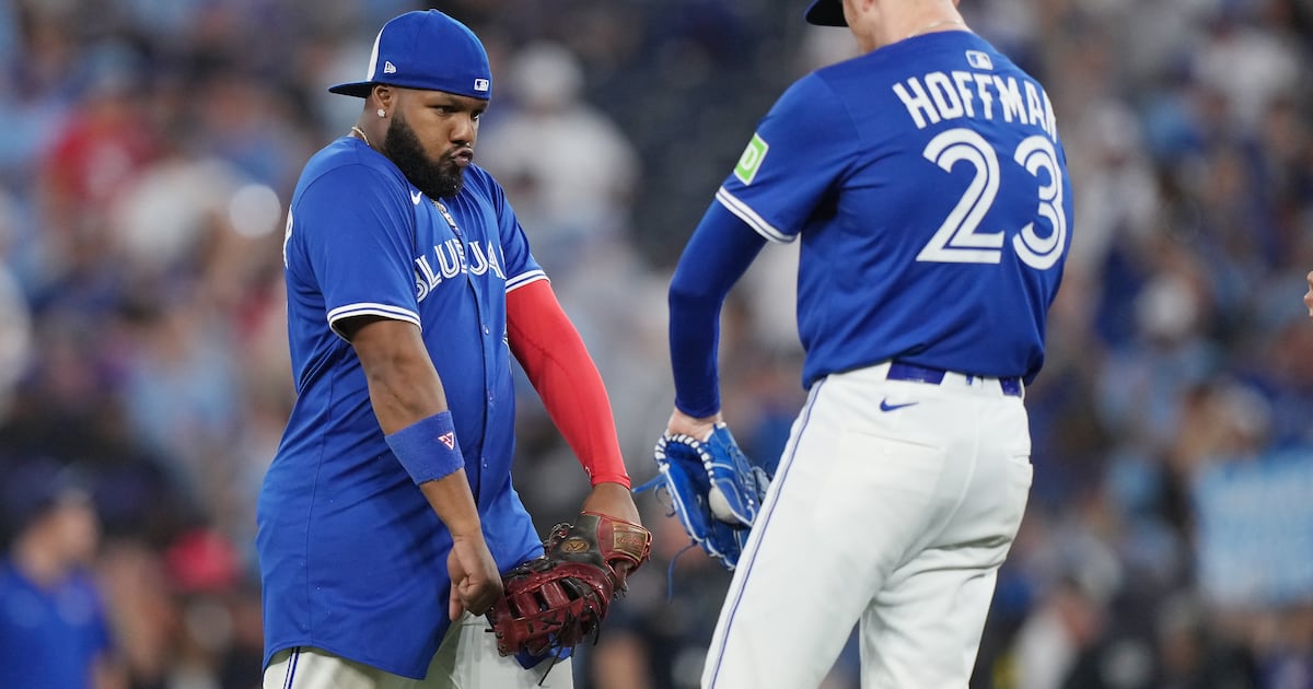 Blue Jays beat Yankees 10-1 to win Game 1 of ALDS. Live updates here. - CTV News