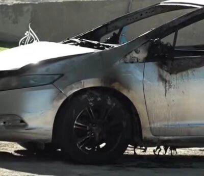 Israeli Colonizers Burn Two Cars Near Hebron |