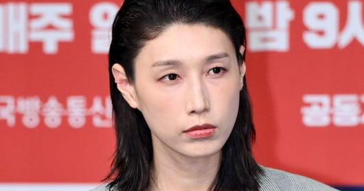 Kim Yeon-koung Seeks Tokyo Olympics Miracle in Korea-Japan Clash - 조선일보