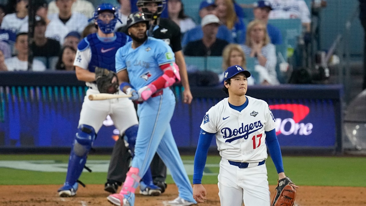 Blue Jays' Guerrero Jr. holds serve against Ohtani, sets tone in Game 4