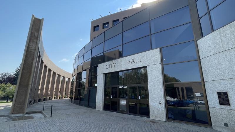 Some mayoral votes entered twice in Lethbridge, Holy Spirit trustee results