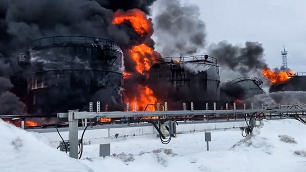 Ukraine’s Drone Blitz Plunges Russia Into Worst-Ever Fuel Crisis, Knock Out 38% of Refining Capacity