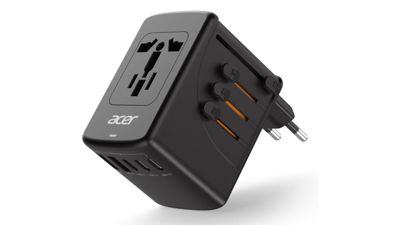 Acer Universal Travel Plug Adapter .jpg