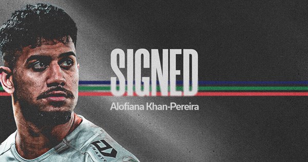 Speedster Alofiana Khan-Pereira signs with Warriors for three years