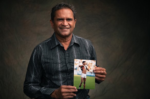 St Kilda great Nicky Winmar will join Phil Krakouer as co-lead plaintiffs in a racism class action against the AFL.