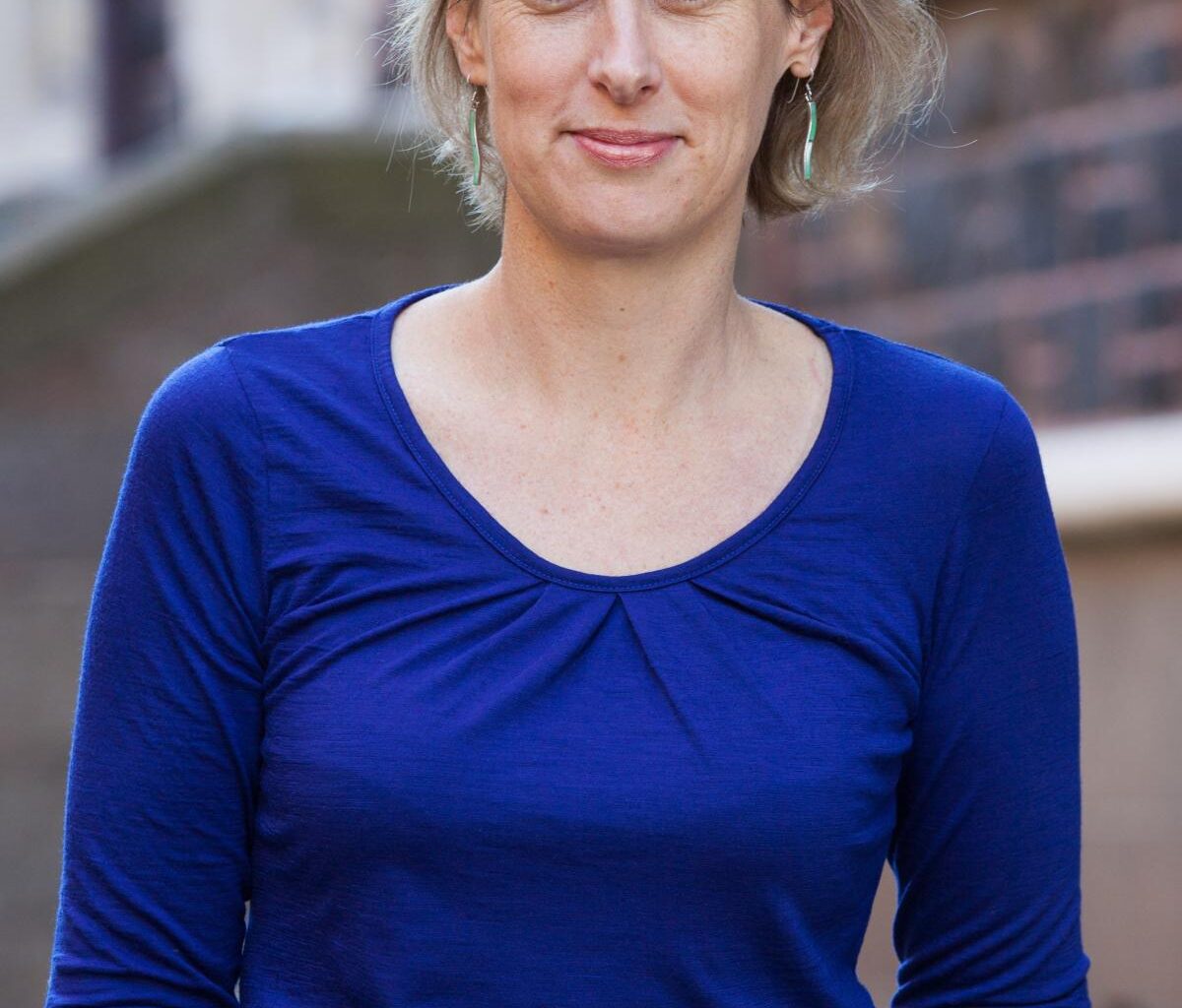 Uni apologises after error upends law exam