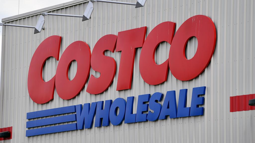 First Aussie couple to wed at Costco Australia