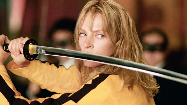 Uma Thurman as Beatrix Kiddo holding sword in Kill Bill Part 1