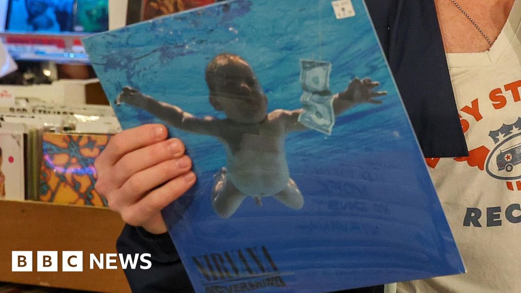 Spencer Elden loses legal case over baby photo on album cover