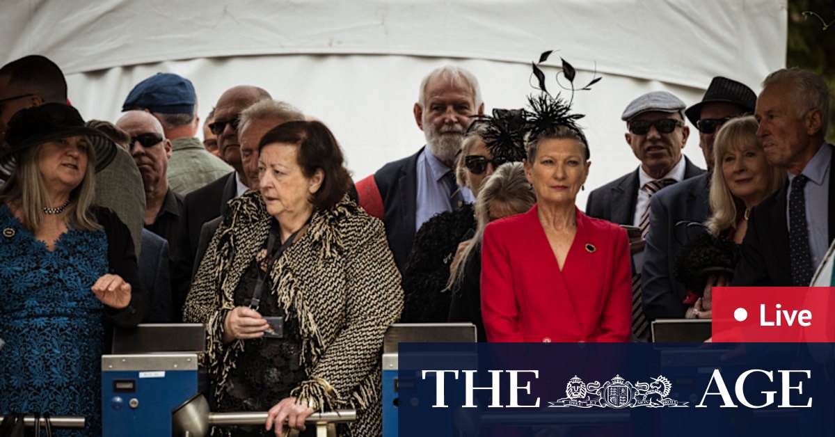 Cox Plate LIVE: Waller, McDonald score wins ahead of Via Sistina’s moment of truth as punters pack Moonee Valley - The Age