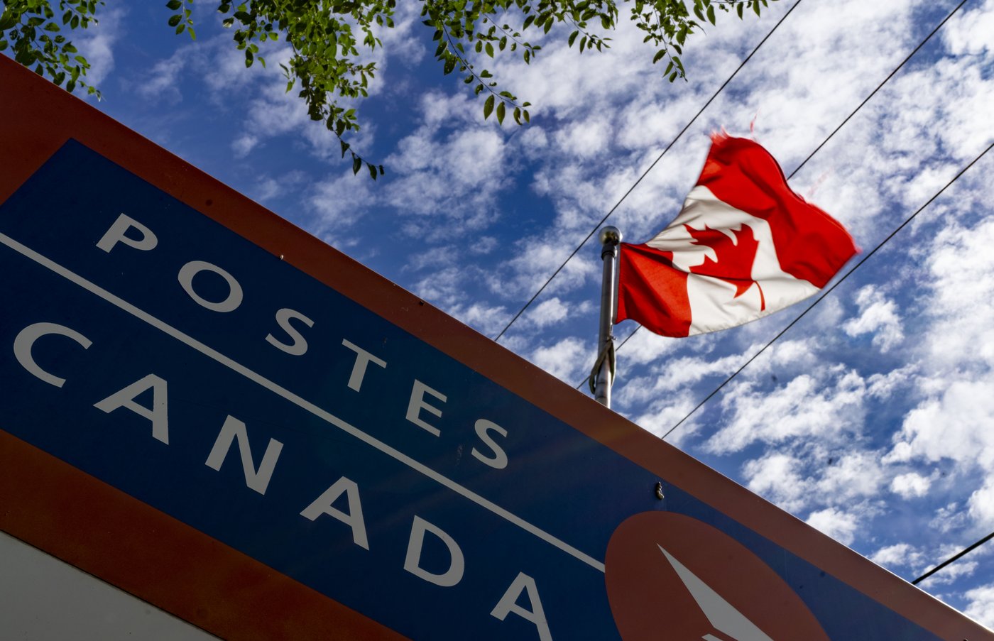 Canada Post tables new global offers to CUPW