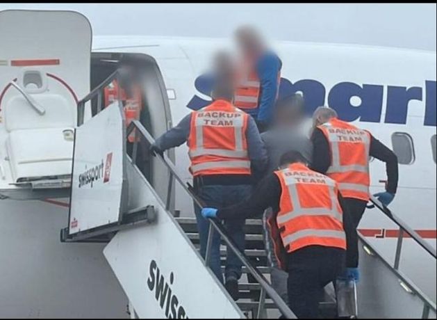 Gangster, child rapist and predator hotel porter among 23 Romanians deported from Ireland