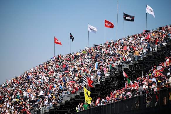 Mexico Grand Prix fans 