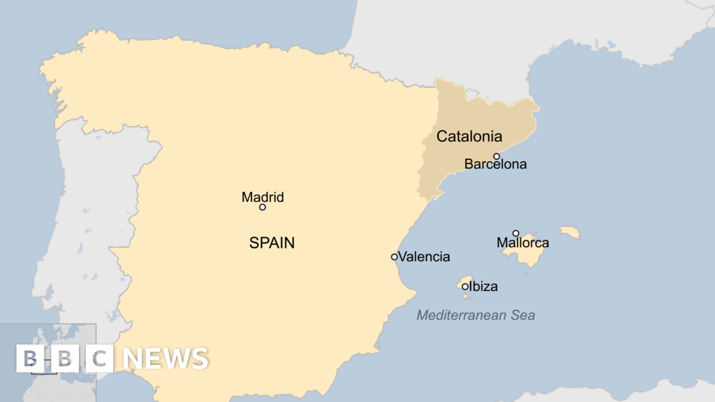 Floods trap people in cars in Spain's Catalonia region
