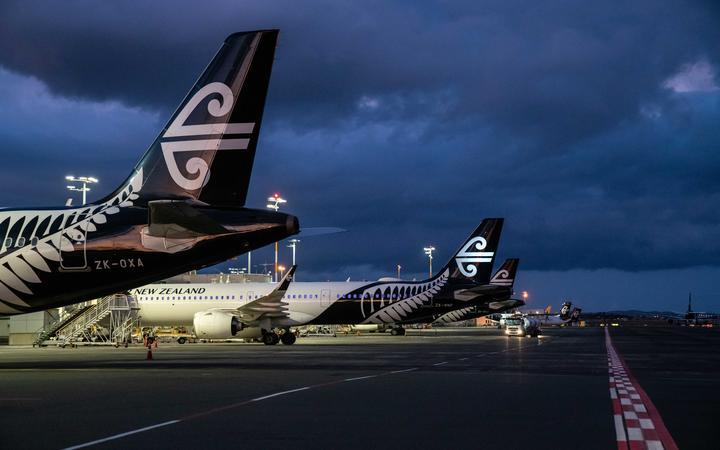 Air NZ, emergency services hit by global internet outage