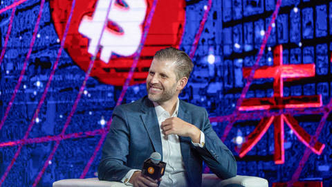 eichengreen208_VernonYuenGettyImages_erictrumpbitcoin