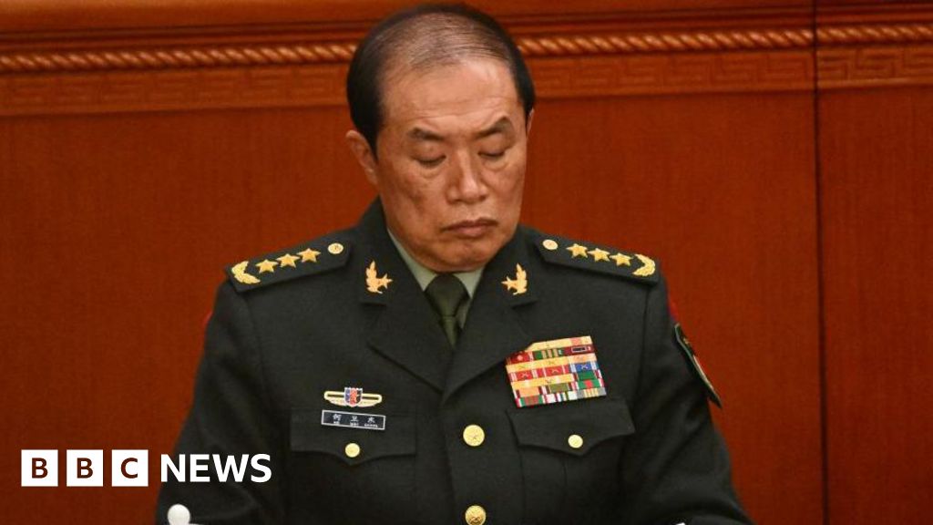 Communist Party expels top generals in military crackdown
