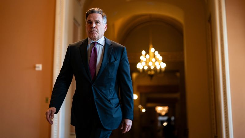 Sen. McCormick defends Trump’s controversial moves, praises his Democratic counterpart as shutdown continues