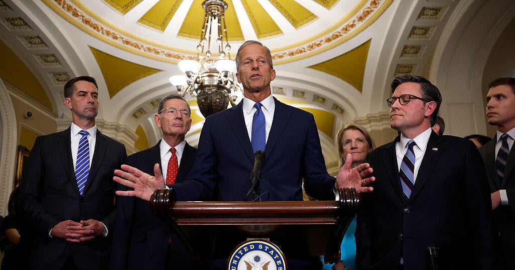 Government shutdown live updates as Senate prepares to vote again