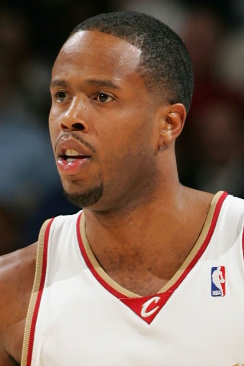 Cleveland Cavaliers Damon Jones in action in Cleveland, Ohio, in 2007.