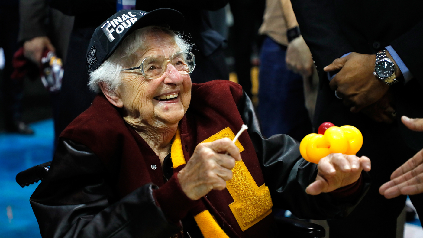 Loyola's Sister Jean, March Madness icon, dies at 106 : NPR