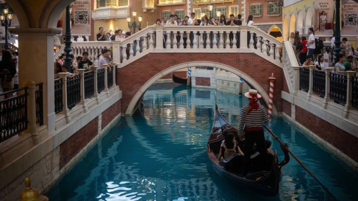 China is on the move for Golden Week. But are tourists spending?