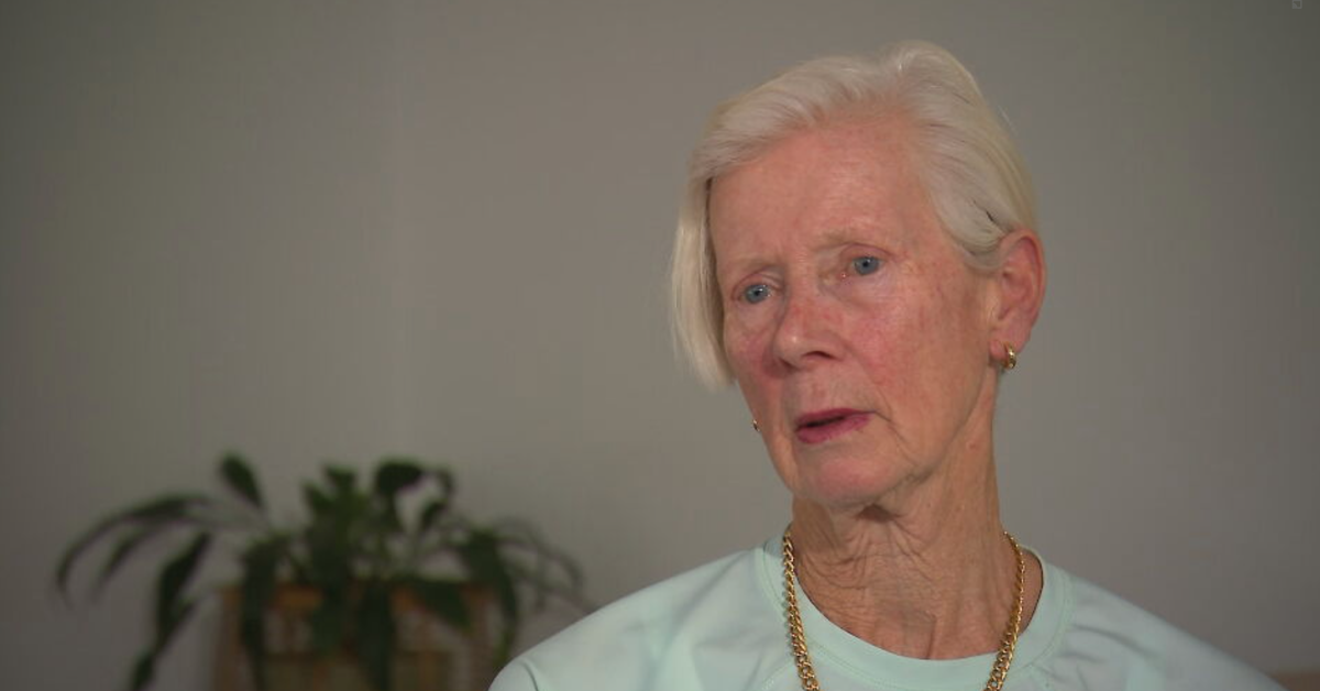 Armed intruders flee empty-handed after 76-year-old confronts them