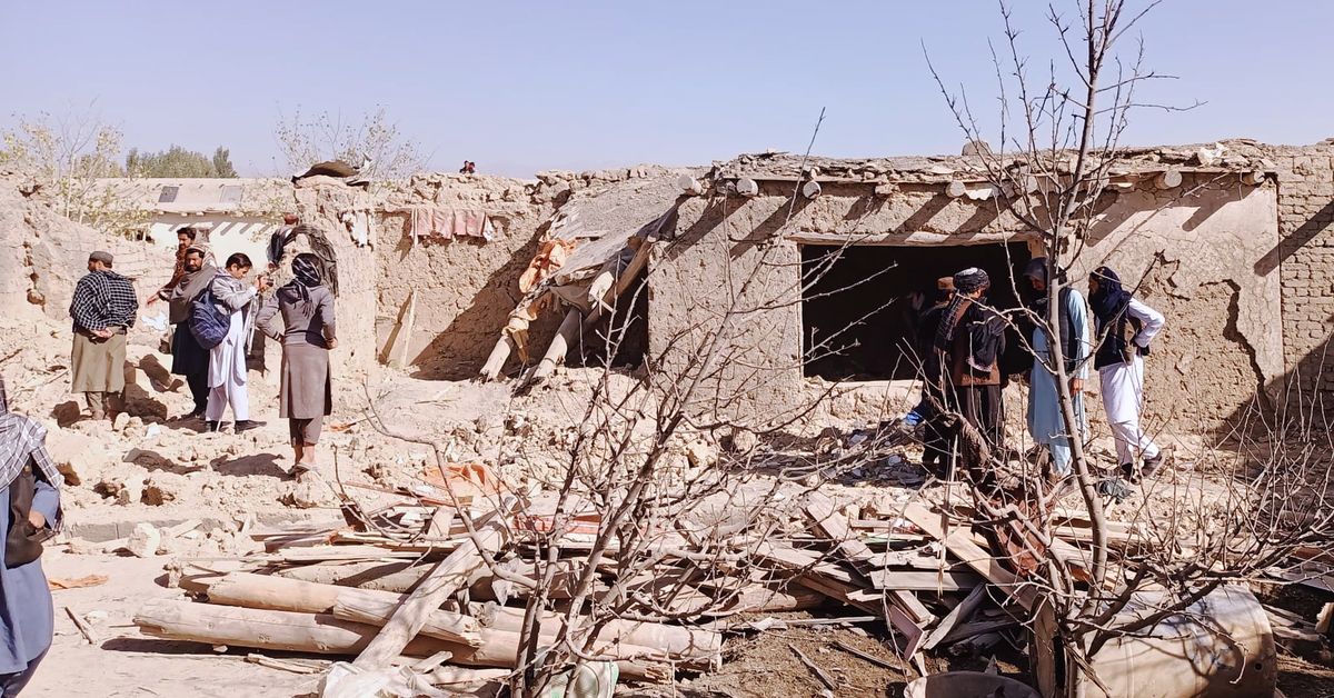 Afghanistan and Pakistan have agreed to an immediate ceasefire, Qatar says