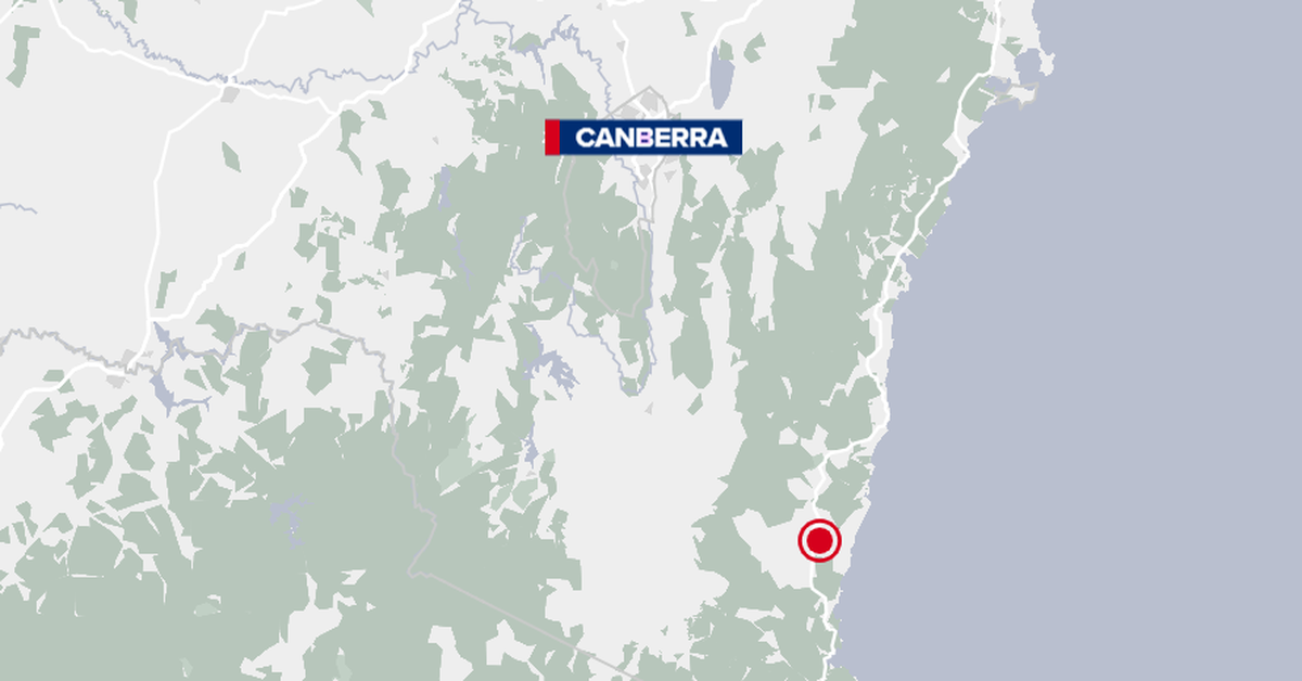 Homicide investigation after man's body found in park in southern NSW town - 9News.com.au