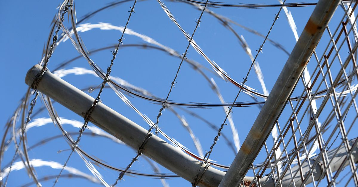 Prison officers walk off the job after inmate given 'slap on the wrist' for jail attack