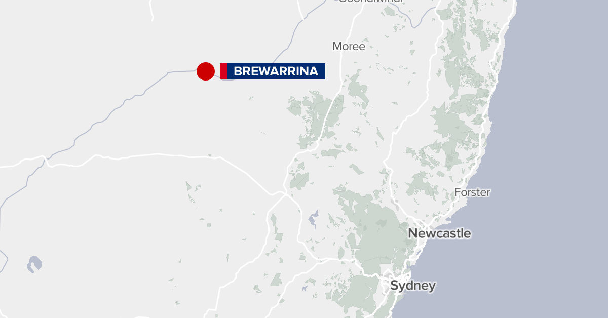 Call for witnesses after body found in burnt-out car in NSW's north-west