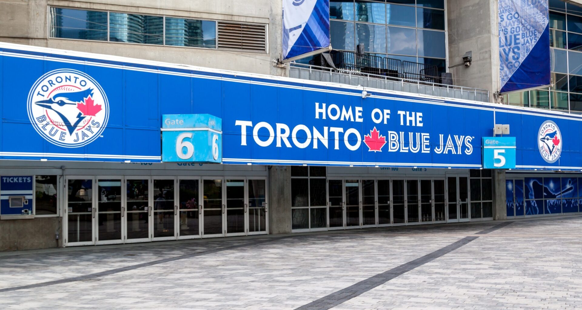 Rogers launches World Series ticket giveaway for Blue Jays fans