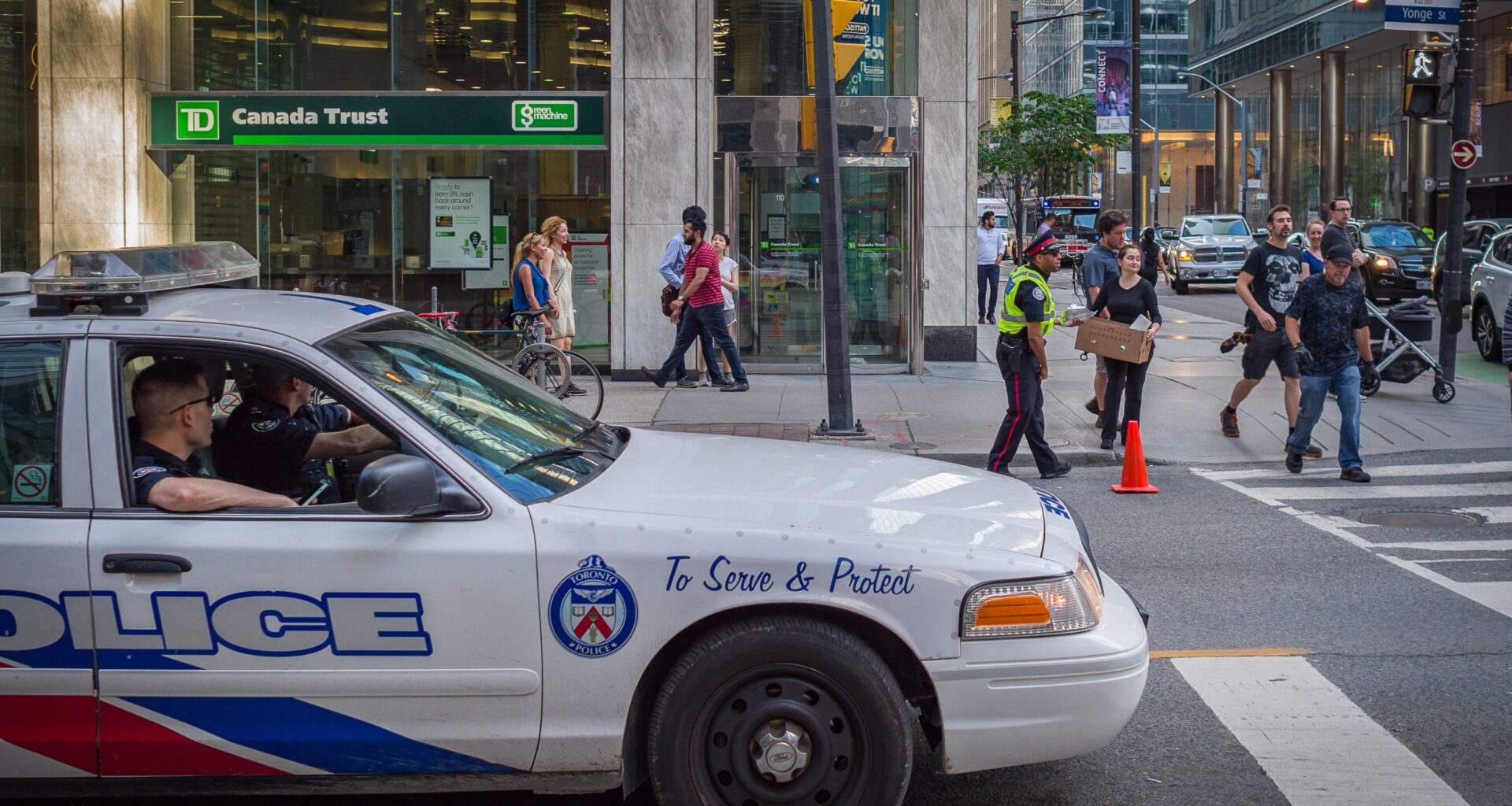Toronto police step up rush-hour traffic enforcement