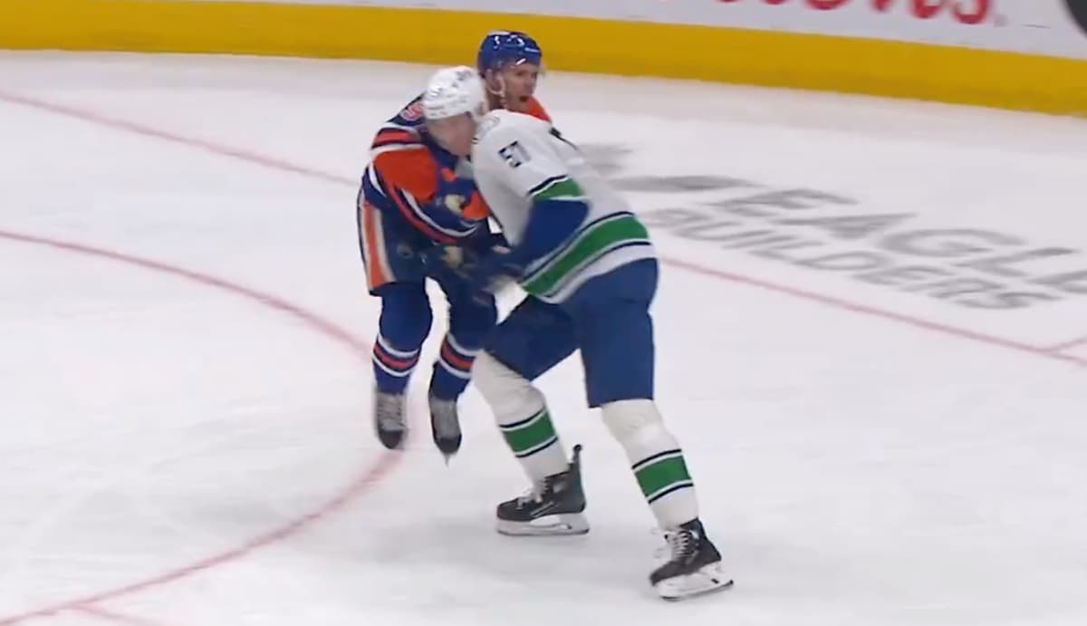 Canucks’ Tyler Myers fined for cup-check slash on Oilers’ Connor McDavid - Oilers Nation