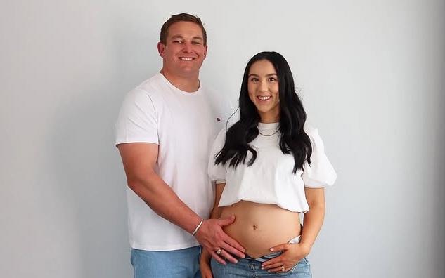 'Incoming 2026': Baby on way for de Groot and wife