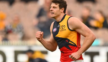 Crows forward axed as list changes continue