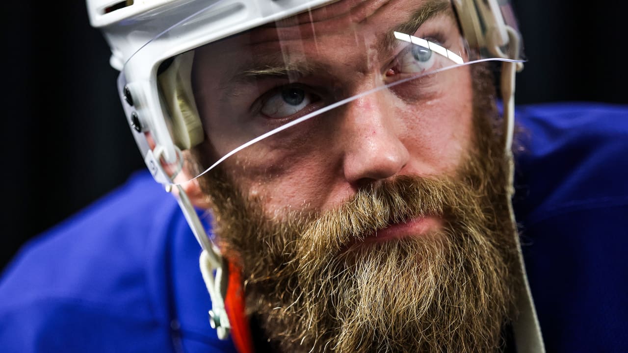 RELEASE: Oilers sign Ekholm to three-year extension