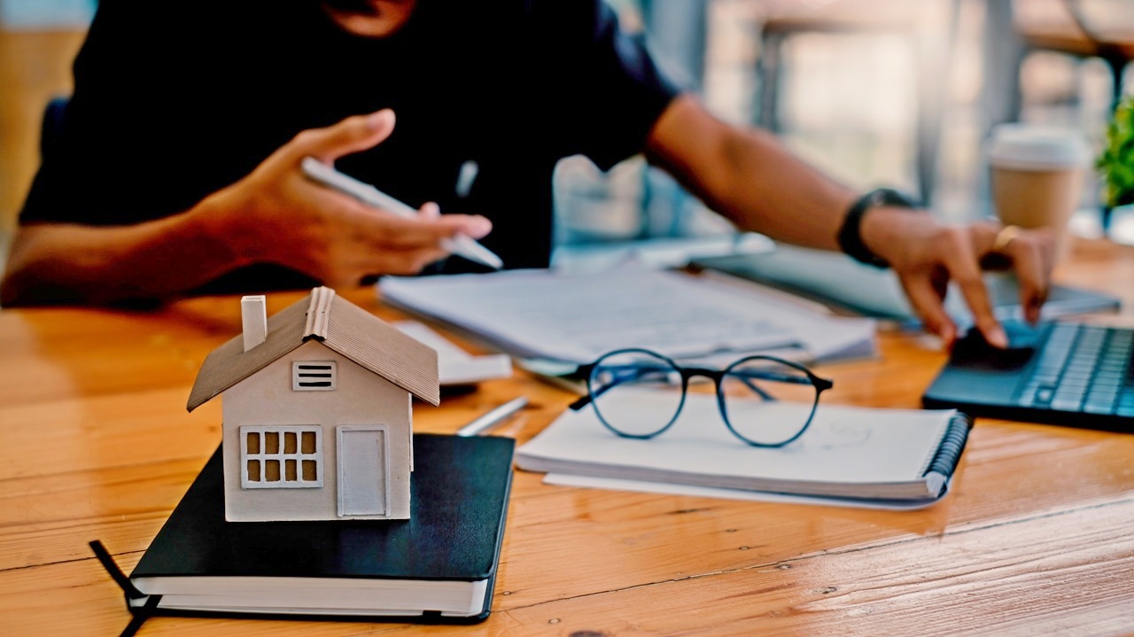 ANZ says it's time to start thinking about fixing mortgages as interest rates near the bottom of the cycle