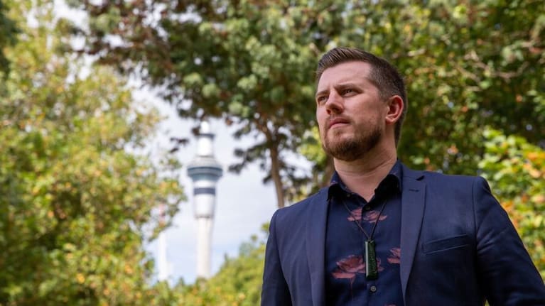 North Shore councillor Richard Hills is disappointed with the misinformation being spread about the fatal bus crash in Auckland. 