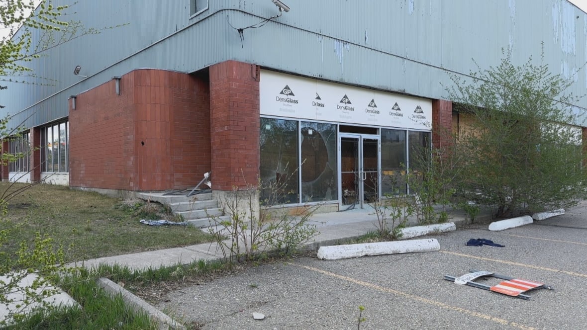 The old legion building in Ogden, once a vibrant social hub, has become "an incredible eyesore" that's set to be demolished.