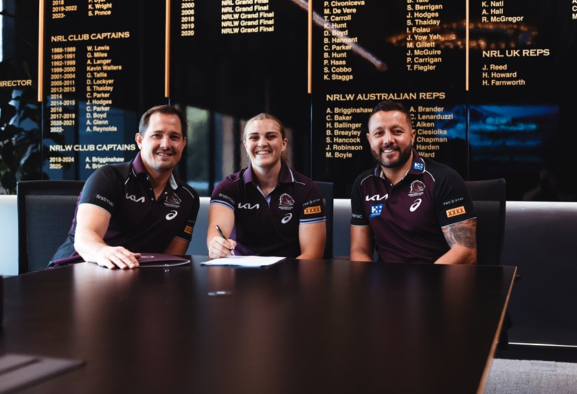 Head of the NRLW Program, Paul Dyer said the signing of Southwell "cannot be understated." 