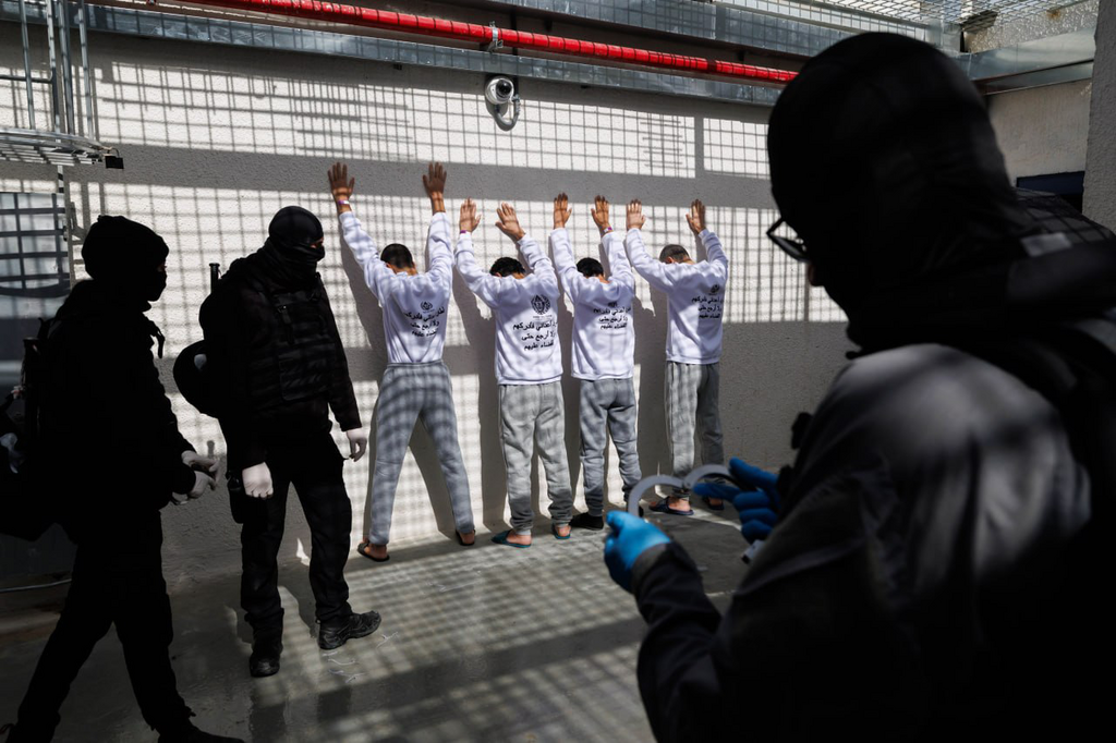 *לשימוש הכתבה בלבד* שחרור האסירים הפלסטינים בכלא קציעות