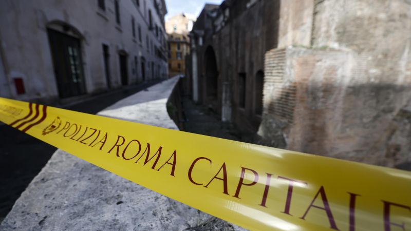 Tourist dies after falling from outer wall of Rome’s Pantheon