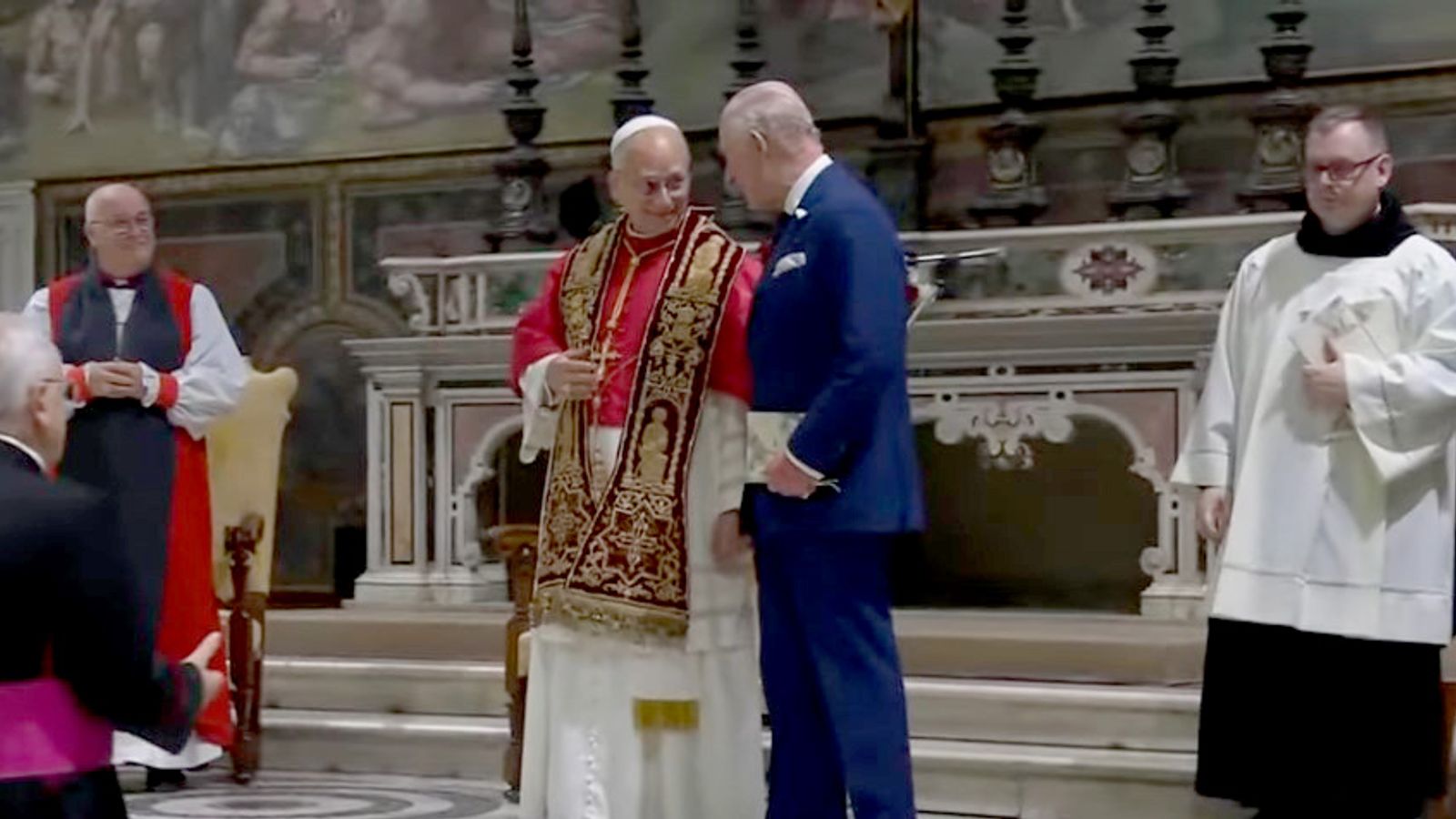 King's Vatican visit live: Charles becomes first British monarch to pray with Pope in five centuries | UK News