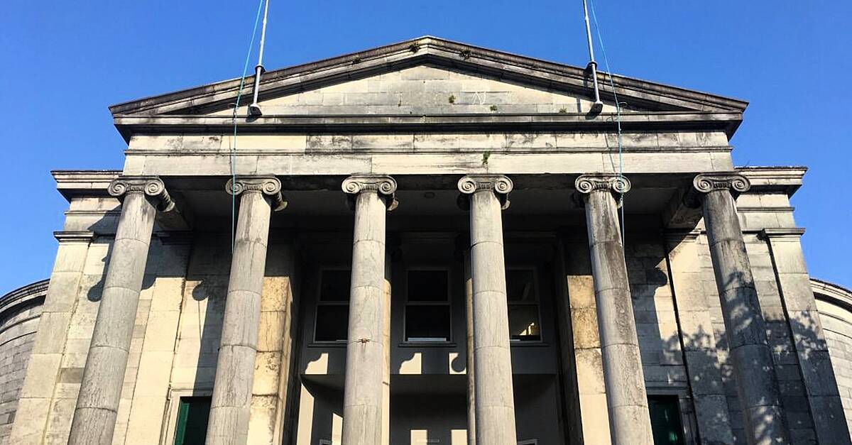 Solicitor for woman accused of Tralee assault criticises social media surrounding case